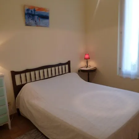 Appartamento T3 Cosy Avec Parking Pres Du Centre - Fr-1-571-67