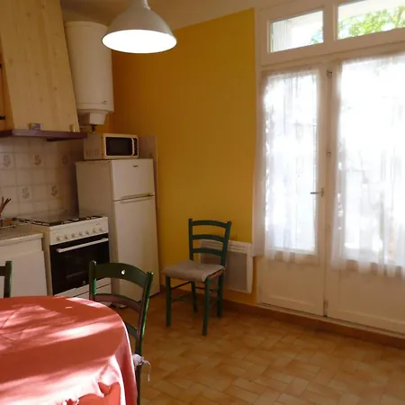 T3 Cosy Avec Parking Pres Du Centre - Fr-1-571-67 * Balaruc-les-Bains