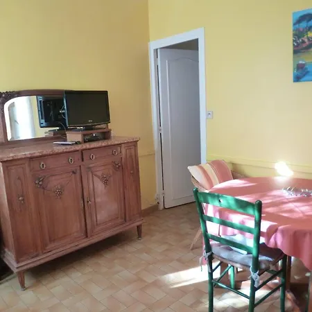 T3 Cosy Avec Parking Pres Du Centre - Fr-1-571-67 Appartamento